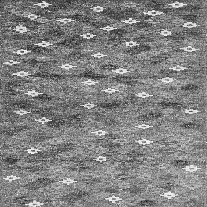 Serging Thickness of Southwestern Gray Country Rug, con694gry