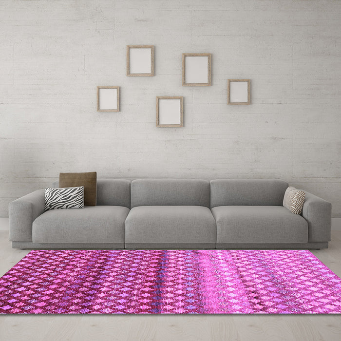 Machine Washable Oriental Purple Traditional Area Rugs in a Living Room, wshcon699pur