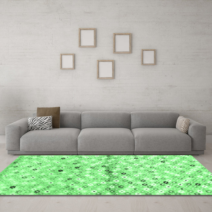 Machine Washable Southwestern Emerald Green Country Area Rugs in a Living Room,, wshcon703emgrn