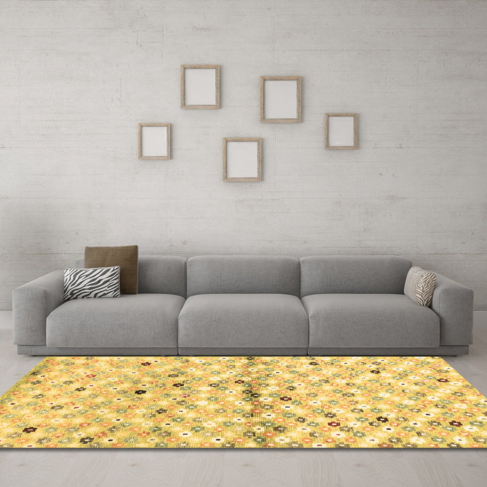 Machine Washable Southwestern Brown Country Rug in a Living Room,, wshcon703brn