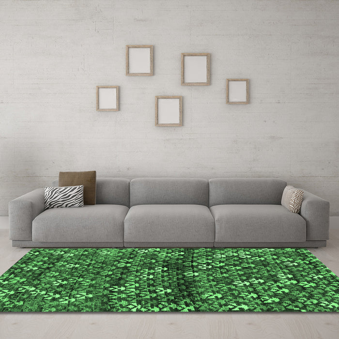 Machine Washable Abstract Emerald Green Contemporary Area Rugs in a Living Room,, wshcon708emgrn