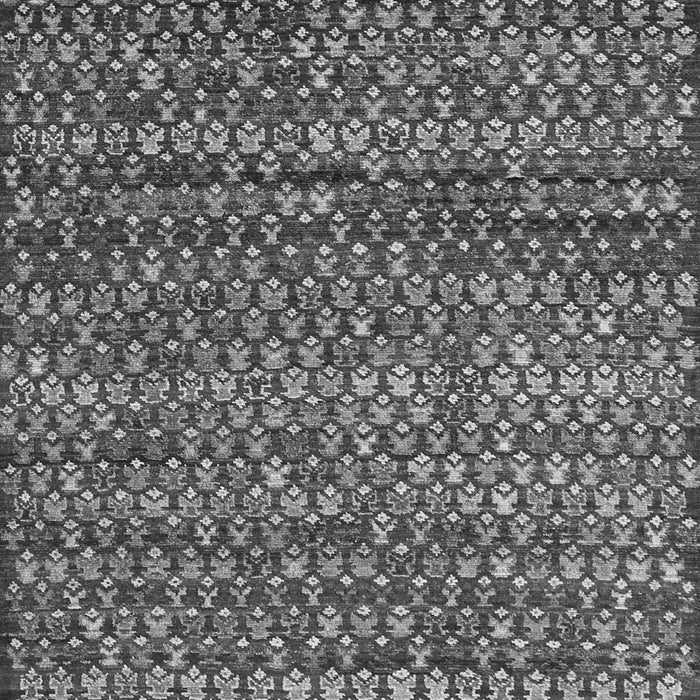 Serging Thickness of Machine Washable Abstract Gray Contemporary Rug, wshcon709gry