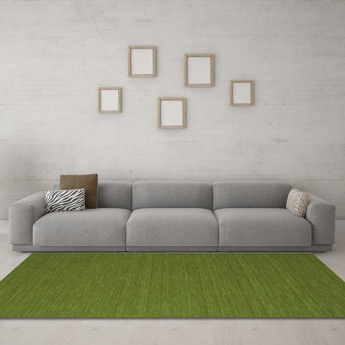 Machine Washable Abstract Green Contemporary Area Rugs in a Living Room,, wshcon716grn