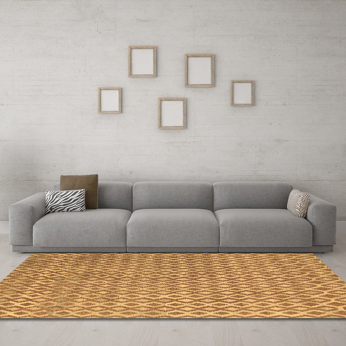 Machine Washable Abstract Brown Contemporary Rug in a Living Room,, wshcon718brn