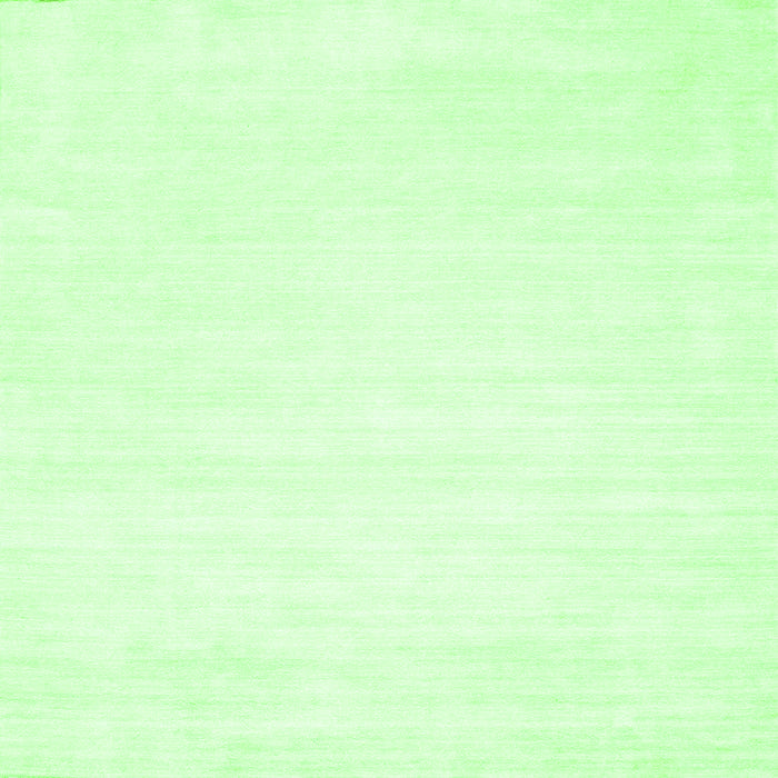 Serging Thickness of Solid Green Modern Rug, con71grn