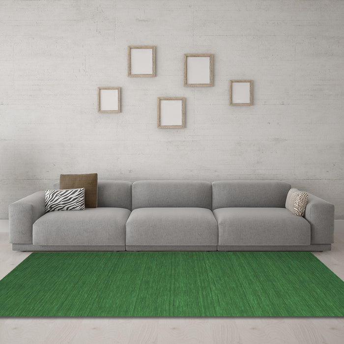 Machine Washable Abstract Emerald Green Contemporary Area Rugs in a Living Room,, wshcon721emgrn