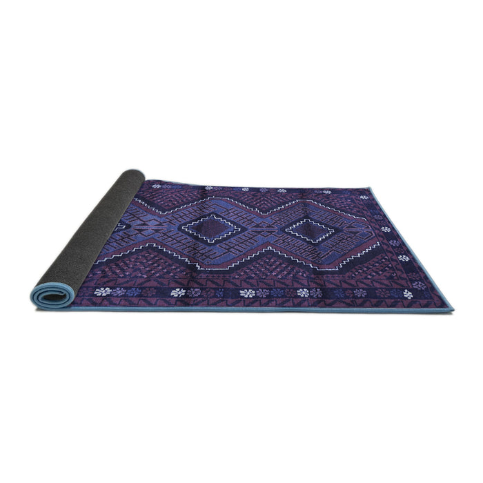 Sideview of Oriental Blue Traditional Rug, con726blu