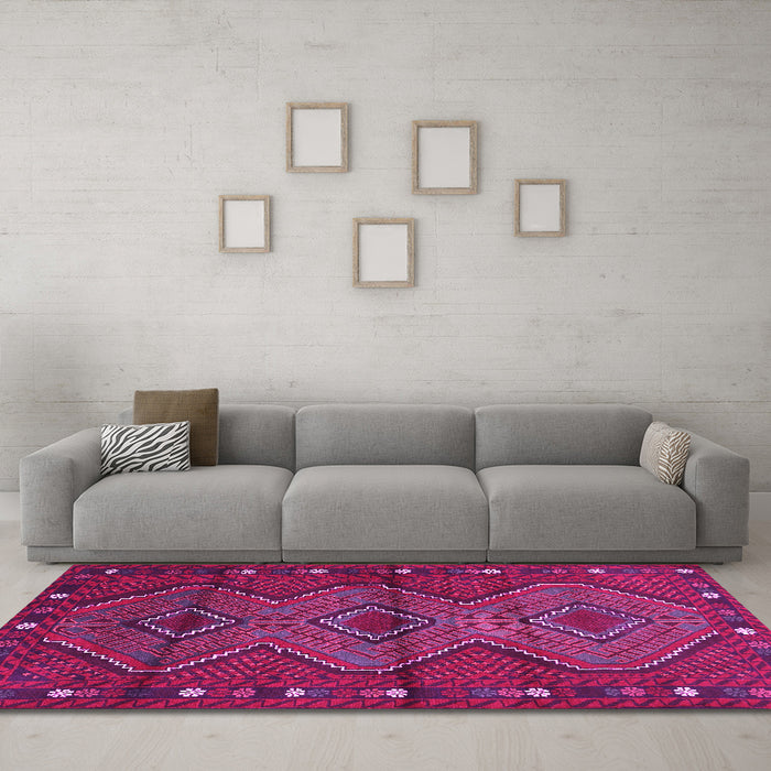 Machine Washable Oriental Pink Traditional Rug in a Living Room, wshcon726pnk