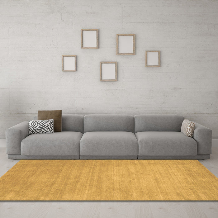 Machine Washable Solid Brown Modern Rug in a Living Room,, wshcon72brn