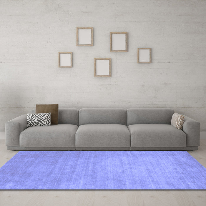 Machine Washable Solid Blue Modern Rug in a Living Room, wshcon72blu