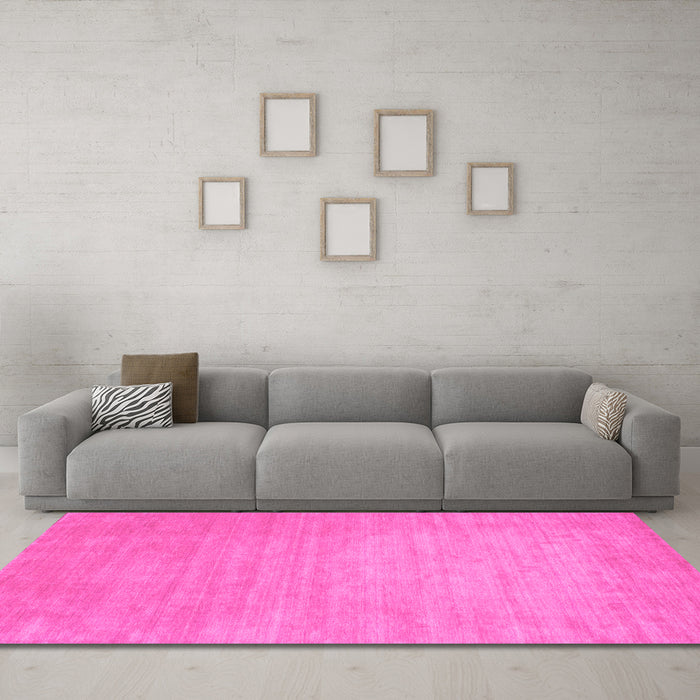 Machine Washable Solid Pink Modern Rug in a Living Room, wshcon72pnk