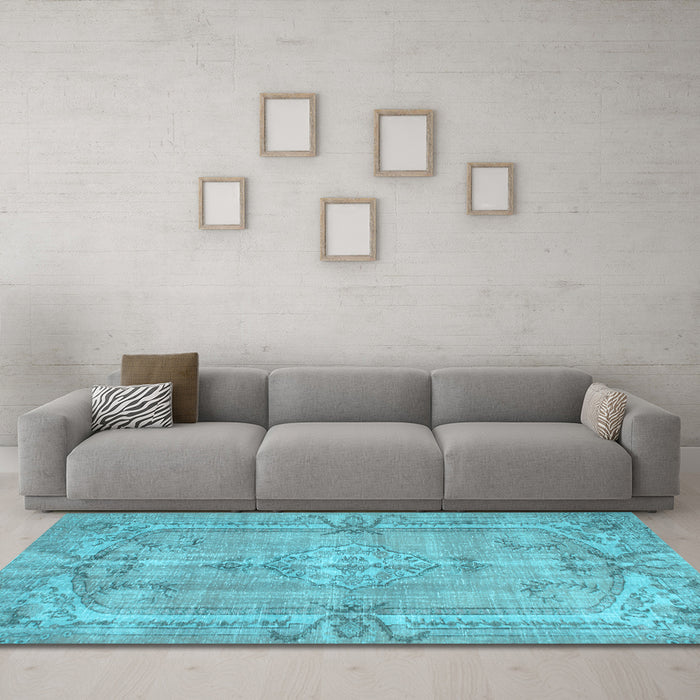 Machine Washable Abstract Light Blue Contemporary Rug in a Living Room, wshcon734lblu