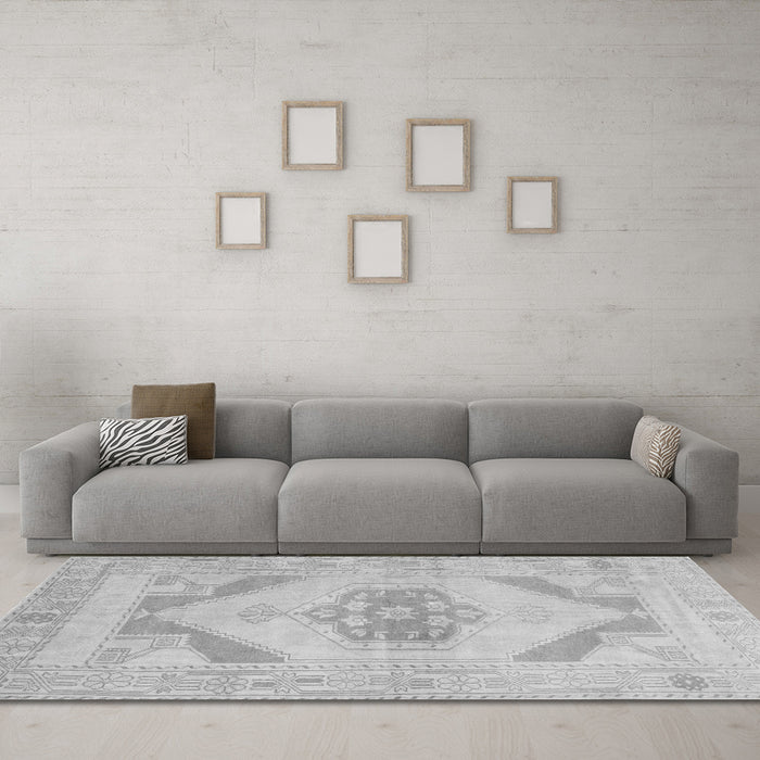 Machine Washable Abstract Gray Contemporary Rug in a Living Room,, wshcon737gry
