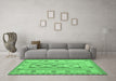 Machine Washable Oriental Emerald Green Traditional Area Rugs in a Living Room,, wshcon738emgrn