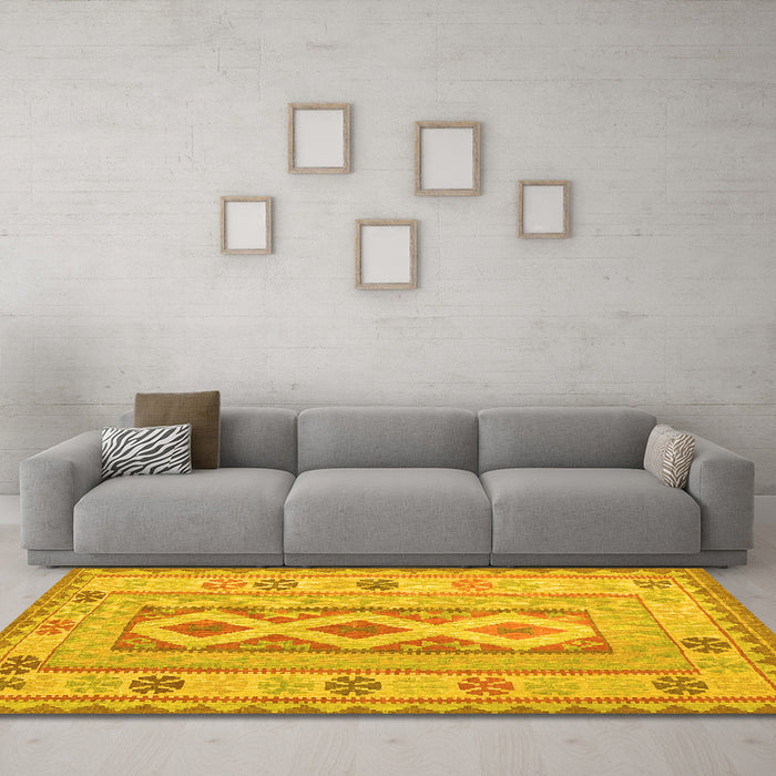 Machine Washable Oriental Yellow Traditional Rug in a Living Room, wshcon738yw
