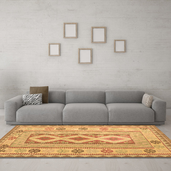 Machine Washable Oriental Brown Traditional Rug in a Living Room,, wshcon738brn