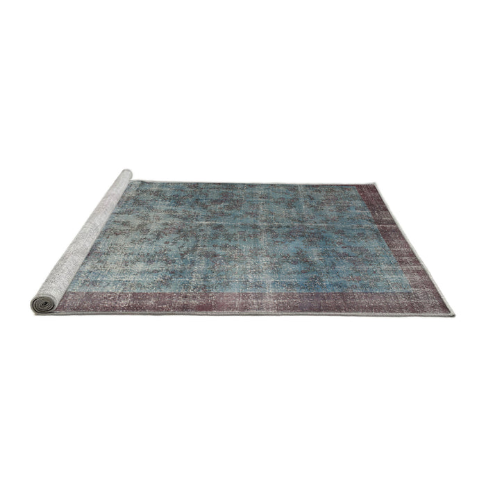 Serging Thickness of Machine Washable Contemporary Silver Gray Rug, wshcon744
