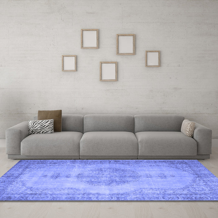 Machine Washable Abstract Blue Contemporary Rug in a Living Room, wshcon750blu