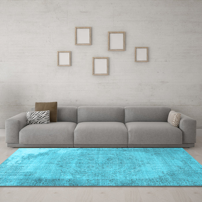 Machine Washable Abstract Light Blue Contemporary Rug in a Living Room, wshcon755lblu