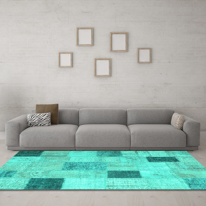 Machine Washable Patchwork Turquoise Transitional Area Rugs in a Living Room,, wshcon758turq
