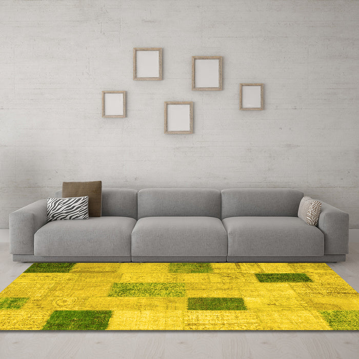 Machine Washable Patchwork Yellow Transitional Rug in a Living Room, wshcon758yw