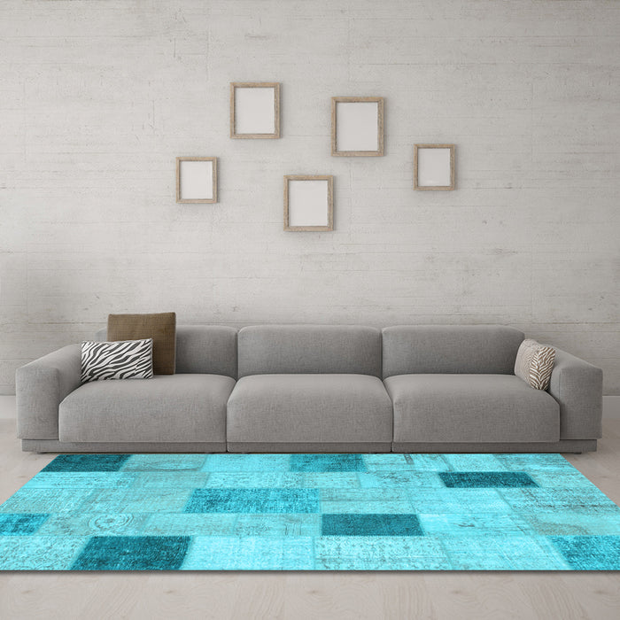 Machine Washable Patchwork Light Blue Transitional Rug in a Living Room, wshcon758lblu