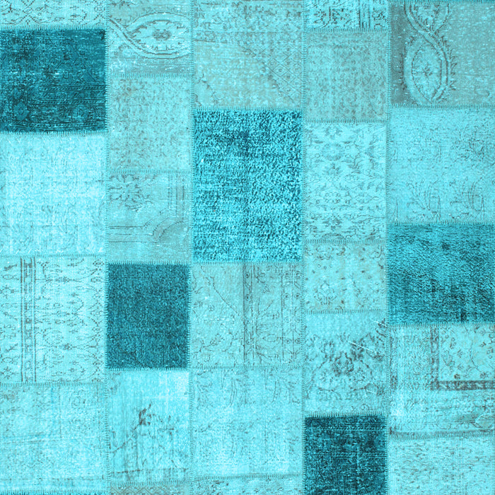 Machine Washable Patchwork Light Blue Transitional Rug, wshcon758lblu