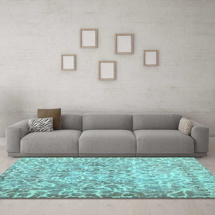 Machine Washable Abstract Light Blue Contemporary Rug in a Living Room, wshcon759lblu