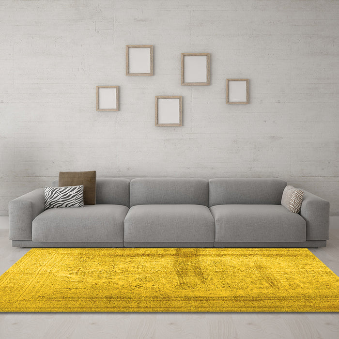 Machine Washable Abstract Yellow Contemporary Rug in a Living Room, wshcon760yw