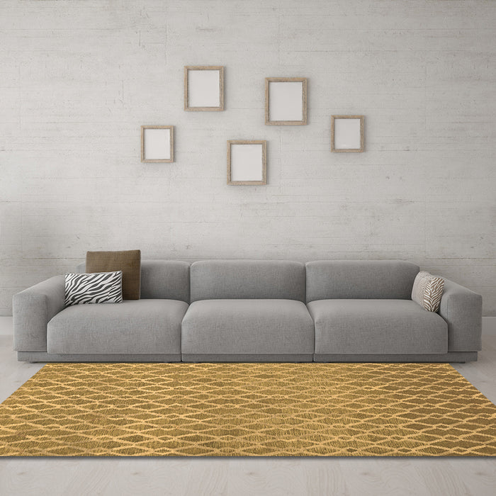 Machine Washable Abstract Brown Contemporary Rug in a Living Room,, wshcon768brn