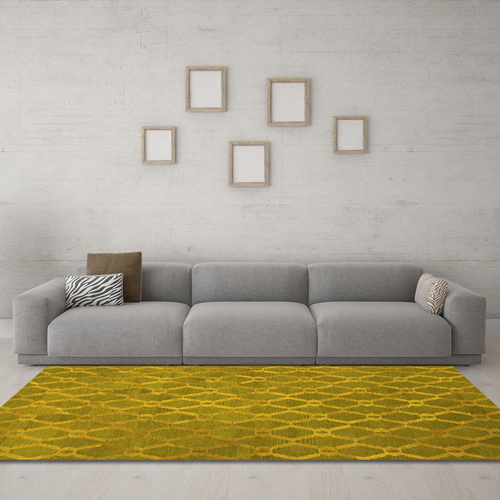 Machine Washable Abstract Yellow Contemporary Rug in a Living Room, wshcon769yw