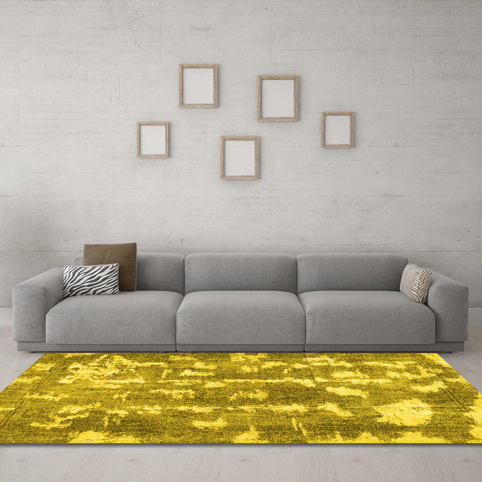 Machine Washable Abstract Yellow Contemporary Rug in a Living Room, wshcon770yw