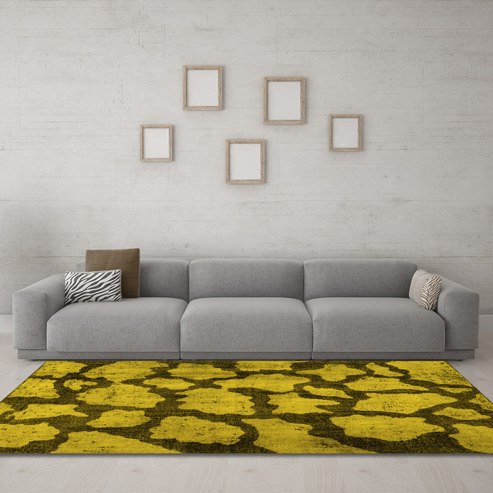 Machine Washable Persian Yellow Bohemian Rug in a Living Room, wshcon774yw