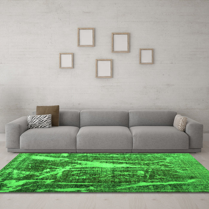 Machine Washable Abstract Green Contemporary Area Rugs in a Living Room,, wshcon778grn