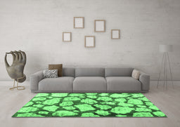 Machine Washable Abstract Emerald Green Contemporary Area Rugs in a Living Room,, wshcon779emgrn