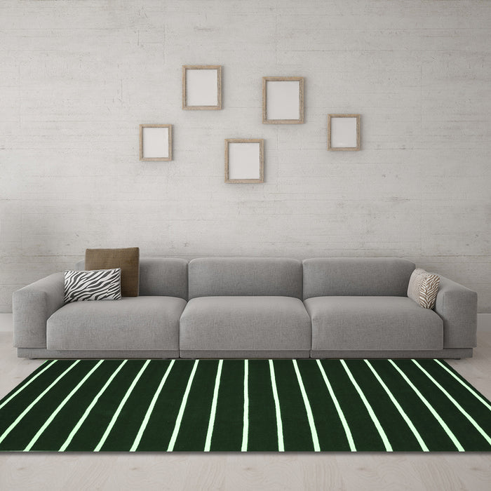 Machine Washable Abstract Emerald Green Contemporary Area Rugs in a Living Room,, wshcon77emgrn