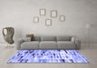 Machine Washable Abstract Blue Contemporary Rug in a Living Room, wshcon783blu