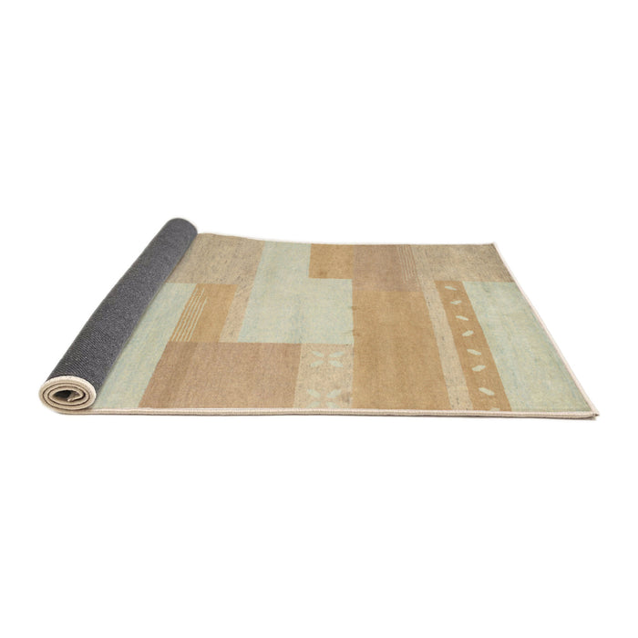 Thickness of Contemporary Brown Modern Rug, con788