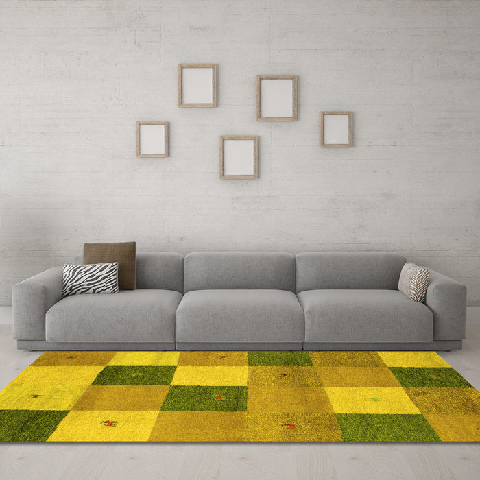 Machine Washable Abstract Yellow Contemporary Rug in a Living Room, wshcon791yw