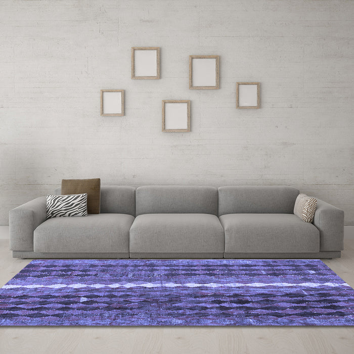 Machine Washable Oriental Blue Traditional Rug in a Living Room, wshcon793blu