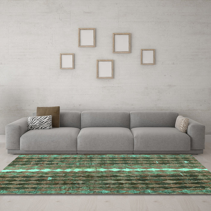 Machine Washable Oriental Turquoise Traditional Area Rugs in a Living Room,, wshcon793turq