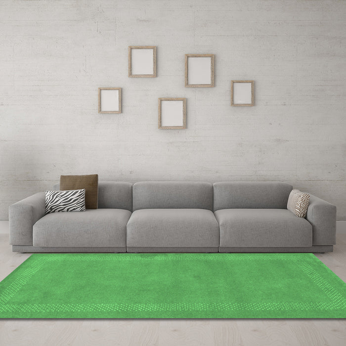 Machine Washable Abstract Emerald Green Contemporary Area Rugs in a Living Room,, wshcon797emgrn