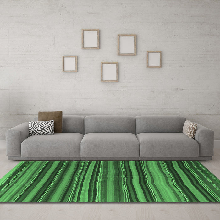 Machine Washable Southwestern Emerald Green Country Area Rugs in a Living Room,, wshcon798emgrn