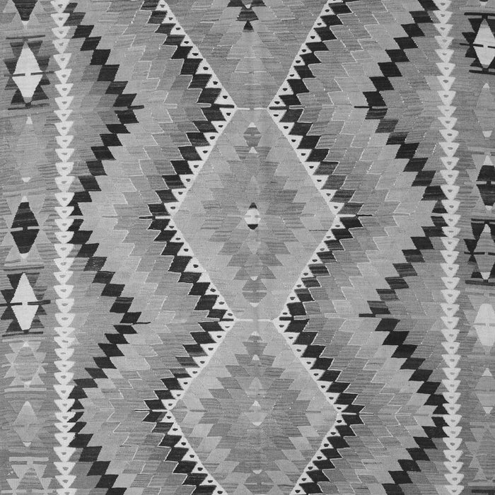 Serging Thickness of Machine Washable Southwestern Gray Country Rug, wshcon799gry