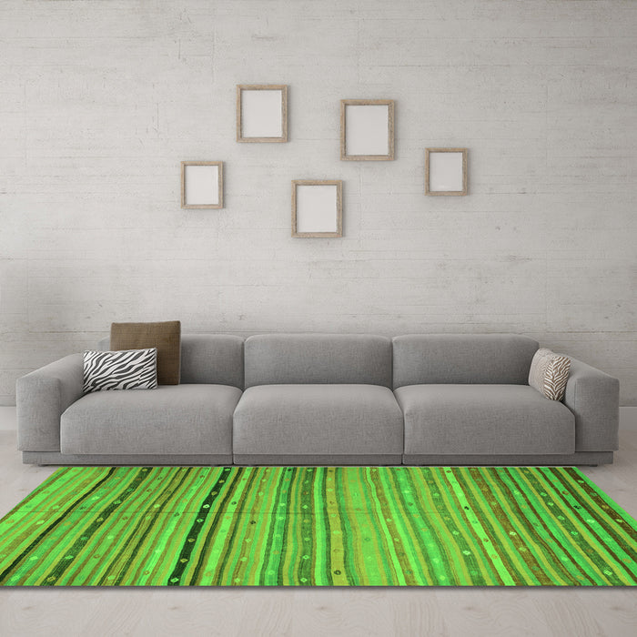 Machine Washable Southwestern Green Country Area Rugs in a Living Room,, wshcon800grn