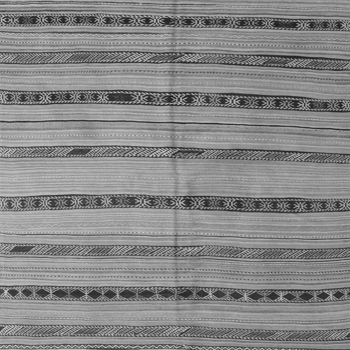 Serging Thickness of Southwestern Gray Country Rug, con802gry