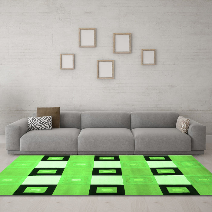 Machine Washable Checkered Green Modern Area Rugs in a Living Room,, wshcon805grn
