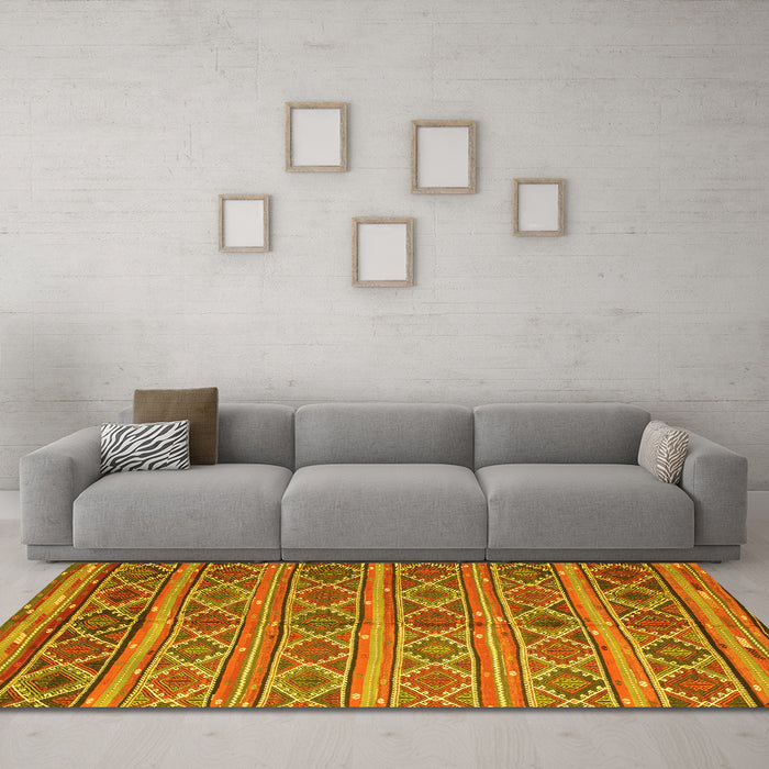 Machine Washable Oriental Yellow Traditional Rug in a Living Room, wshcon810yw