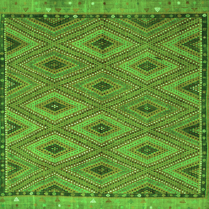 Round Machine Washable Oriental Green Traditional Area Rugs, wshcon811grn