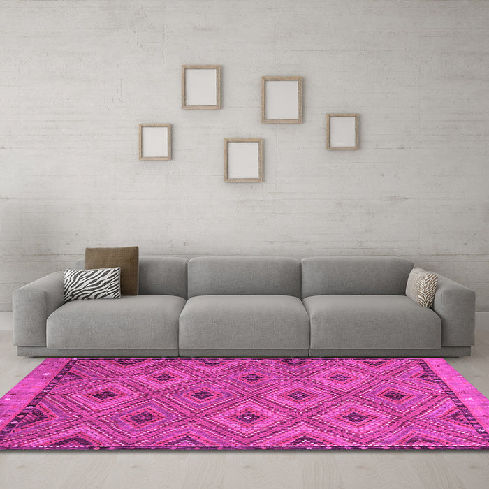 Machine Washable Oriental Pink Traditional Rug in a Living Room, wshcon811pnk